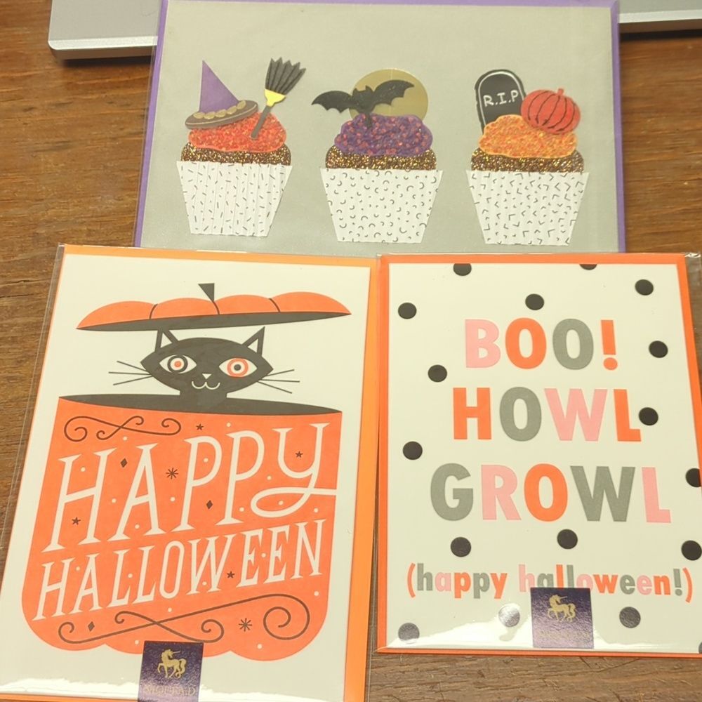 🎃Lot 3 Halloween Unique QUALITY Greeting Cards Pumpkins, cats, bat cupcakes🕷️